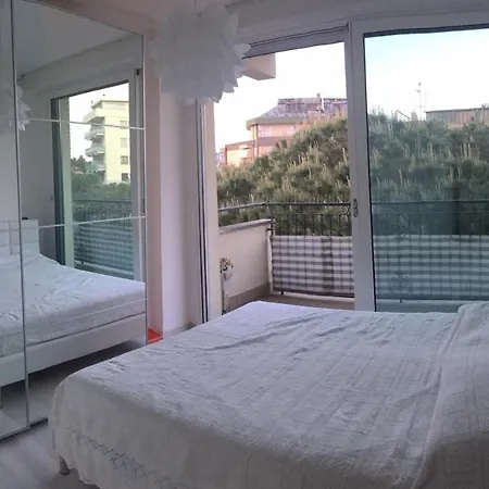 Con Terrazza Centralissimo A 100 Mt Dal Mare Apartment Cattolica